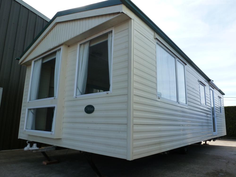 Atlas Lakeland 28x12, 2 bedroom